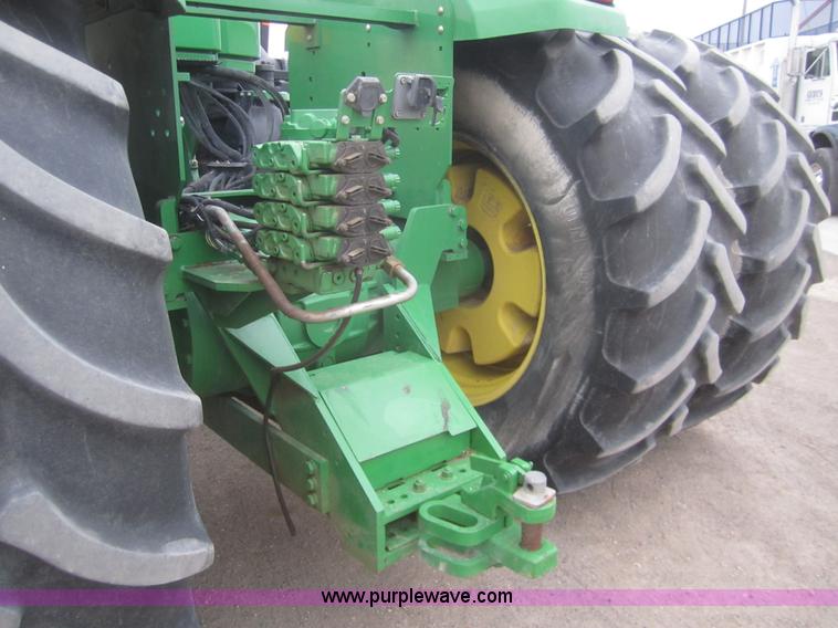 image for item B5691 2004 John Deere 9420 4WD tractor