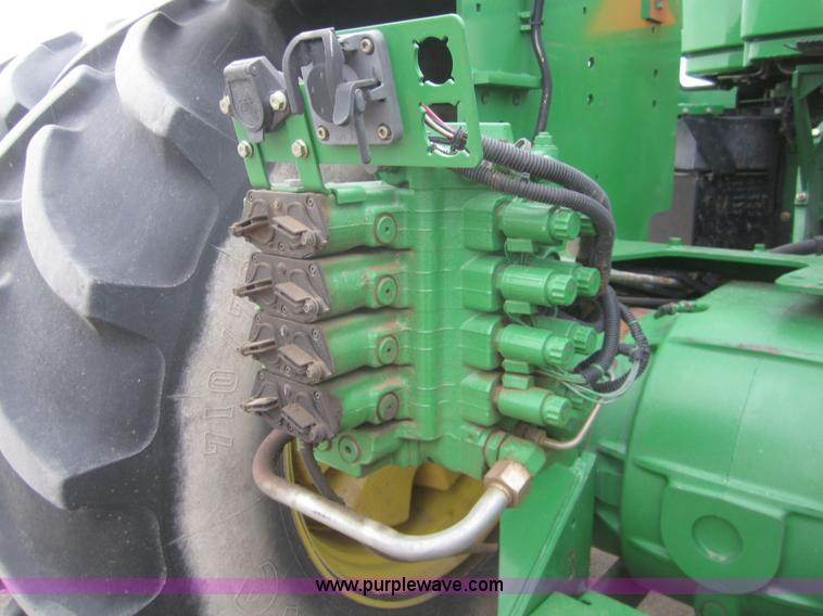 image for item B5691 2004 John Deere 9420 4WD tractor