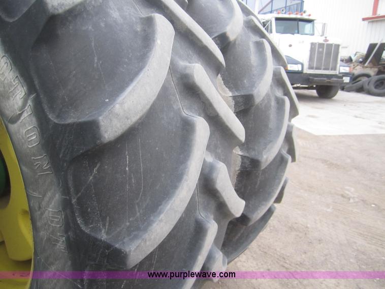 image for item B5691 2004 John Deere 9420 4WD tractor