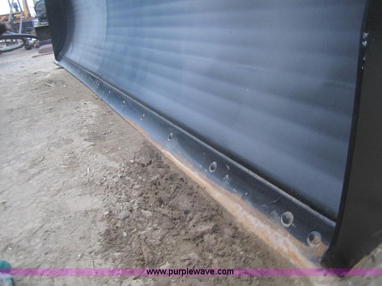 image for item B5695 2004 Leon 4000 14' 4-way dozer blade