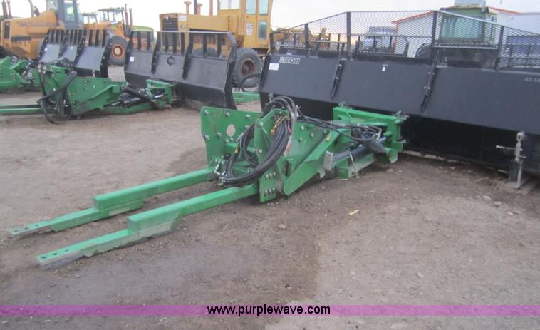 image for item B5696 2006 Leon 4000 14' 4-way dozer blade