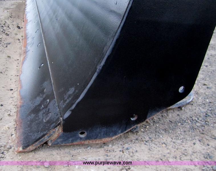 image for item B5698 2009 Leon 4000 16' 6-way dozer blade
