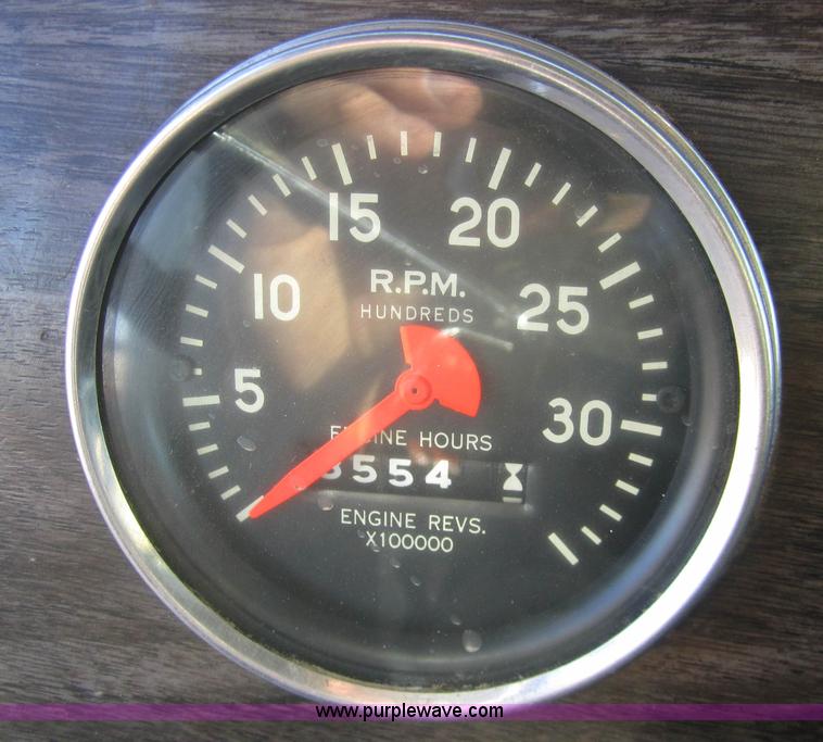 image for item B5700 1976 Kenworth W900 semi