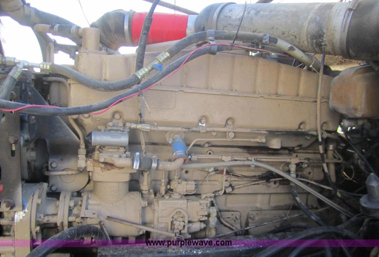 image for item B5700 1976 Kenworth W900 semi