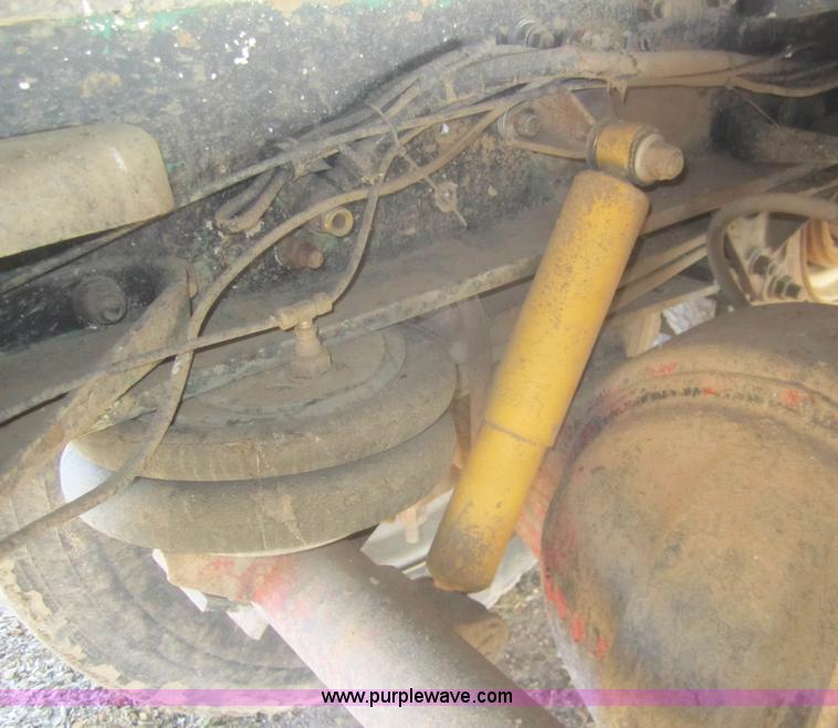 image for item B5700 1976 Kenworth W900 semi