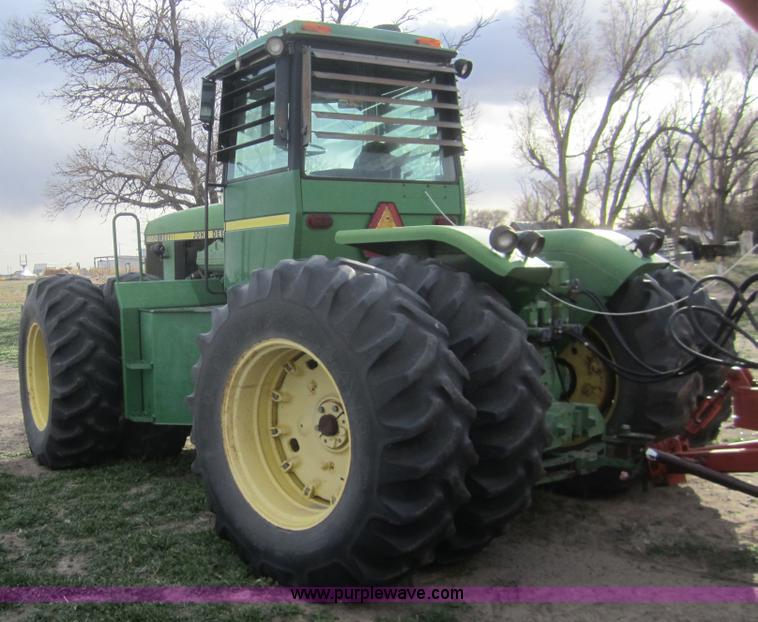 image for item B5738 1984 John Deere 8650 4WD tractor