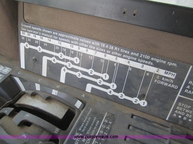 image for item B5738 1984 John Deere 8650 4WD tractor