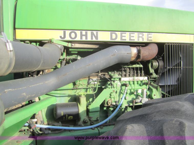 image for item B5738 1984 John Deere 8650 4WD tractor