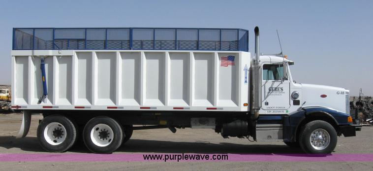 image for item B5743 1988 Peterbilt 377 silage truck
