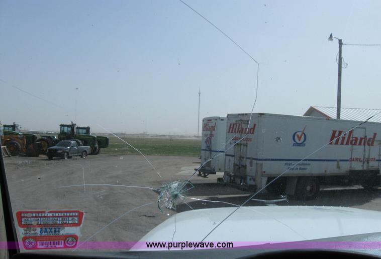 image for item B5743 1988 Peterbilt 377 silage truck