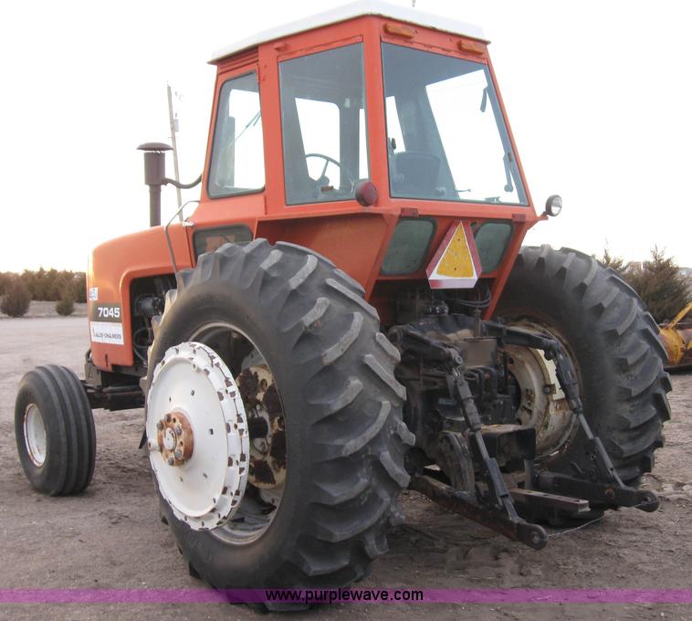image for item B5746 Allis-Chalmers 7045 tractor