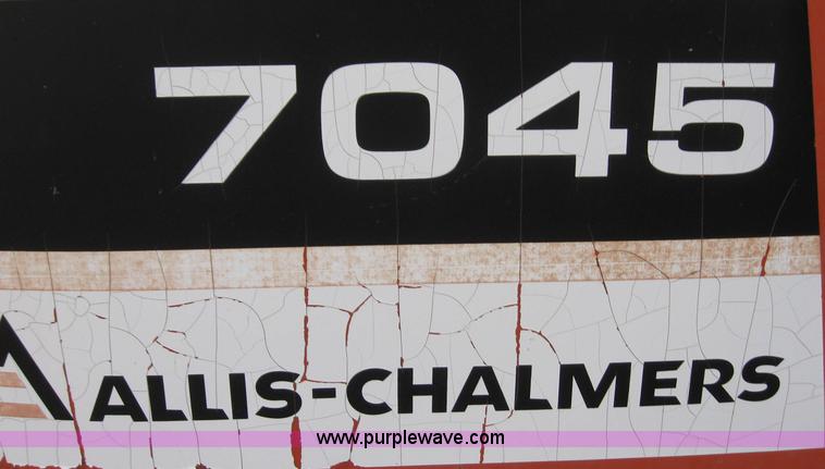 image for item B5746 Allis-Chalmers 7045 tractor