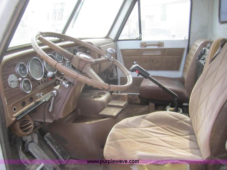 image for item B5762 1980 GMC Brigadier semi