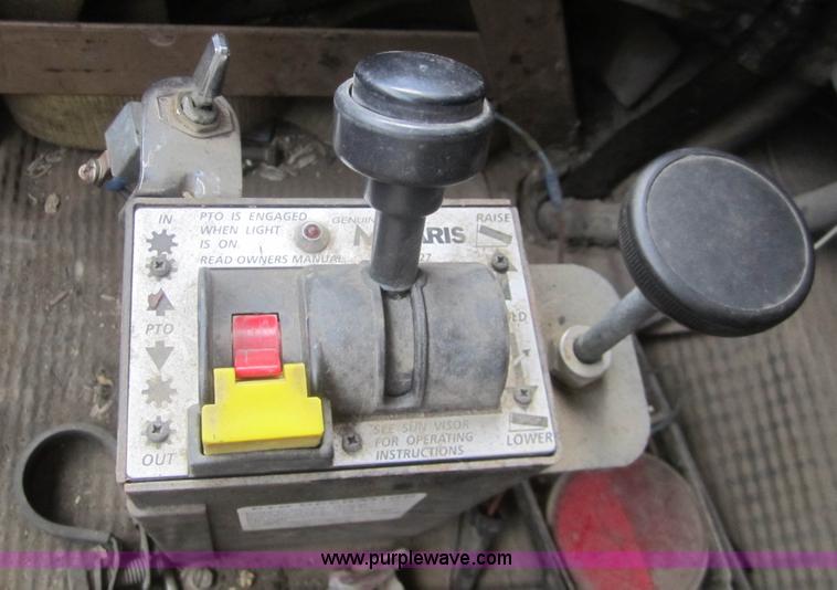 image for item B5762 1980 GMC Brigadier semi