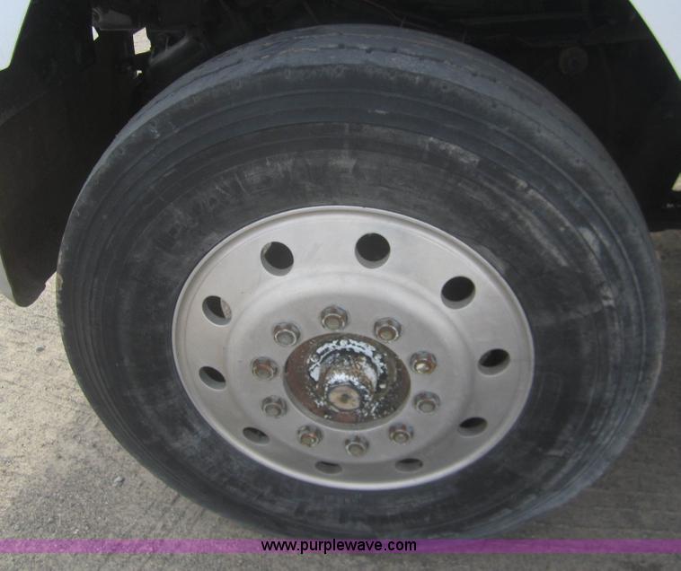 image for item B5762 1980 GMC Brigadier semi