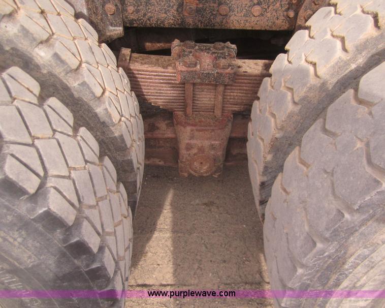 image for item B5762 1980 GMC Brigadier semi