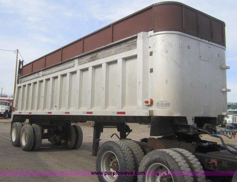 image for item B5763 1979 Dorsey 30' end dump trailer