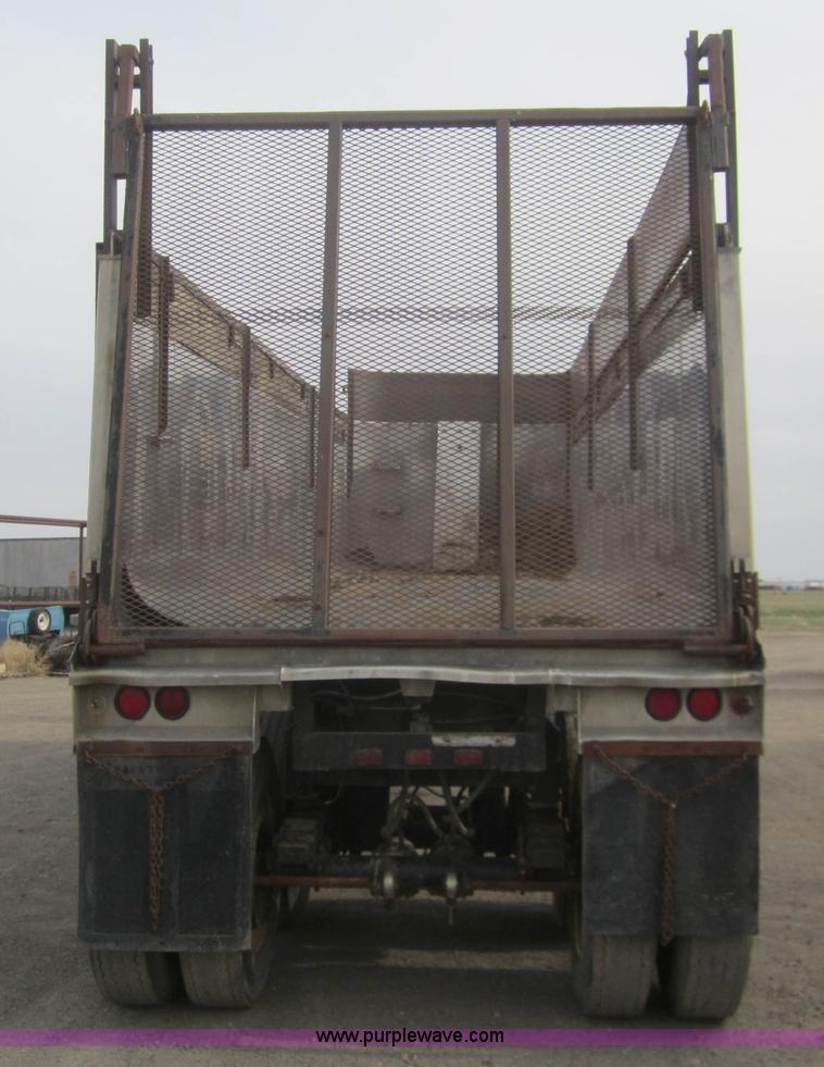 image for item B5763 1979 Dorsey 30' end dump trailer