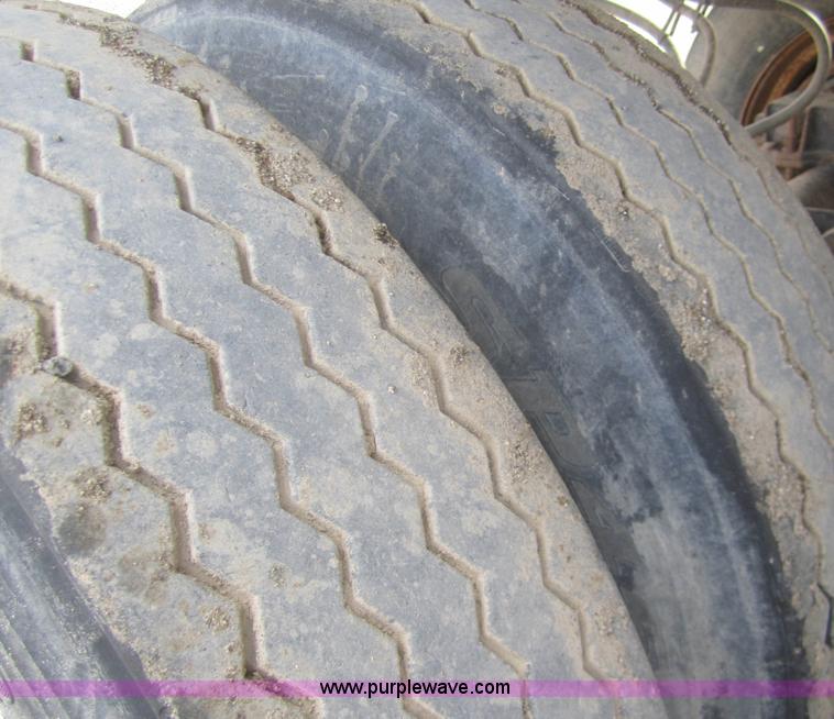 image for item B5763 1979 Dorsey 30' end dump trailer