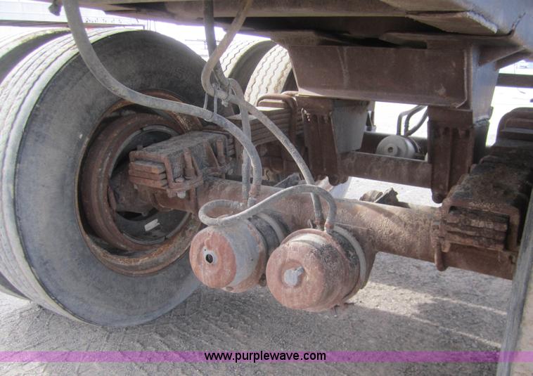 image for item B5763 1979 Dorsey 30' end dump trailer