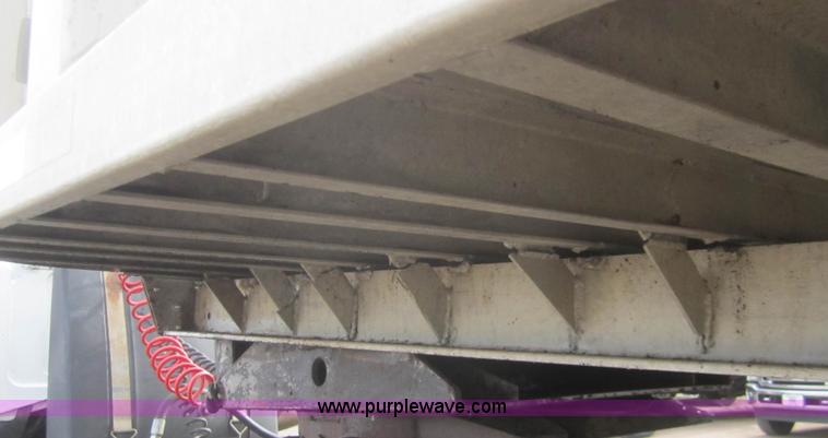 image for item B5763 1979 Dorsey 30' end dump trailer