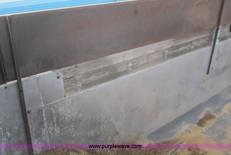 image for item B5763 1979 Dorsey 30' end dump trailer