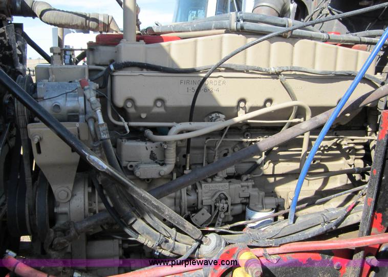 image for item B5770 1981 Mack R747S semi truck