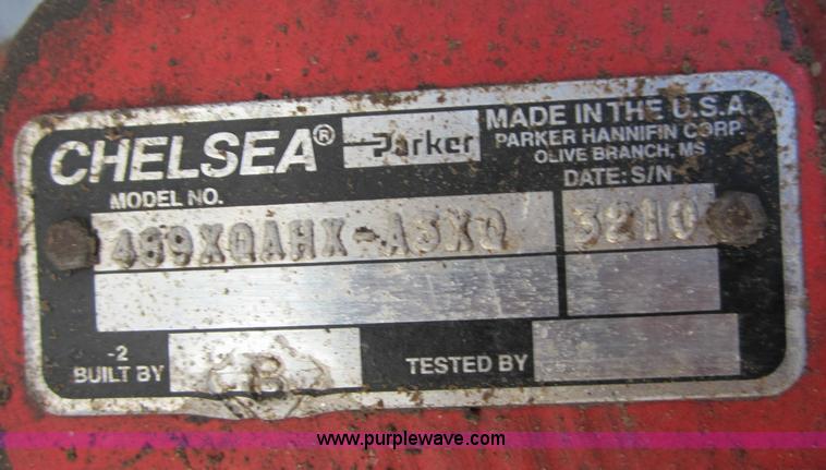 image for item B5770 1981 Mack R747S semi truck