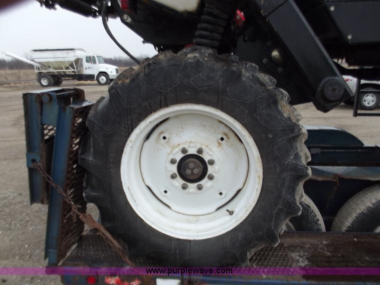 image for item B6272 2005 AGCO Spra-Coupe 4450 with trailer