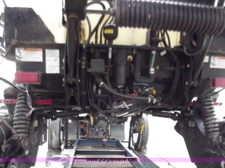 image for item B6272 2005 AGCO Spra-Coupe 4450 with trailer