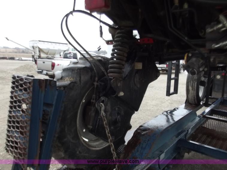 image for item B6272 2005 AGCO Spra-Coupe 4450 with trailer