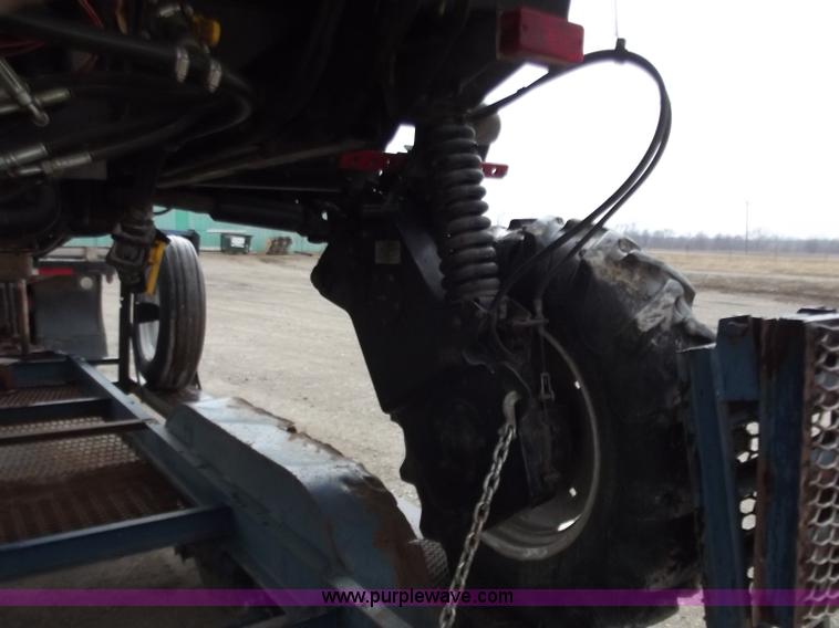 image for item B6272 2005 AGCO Spra-Coupe 4450 with trailer