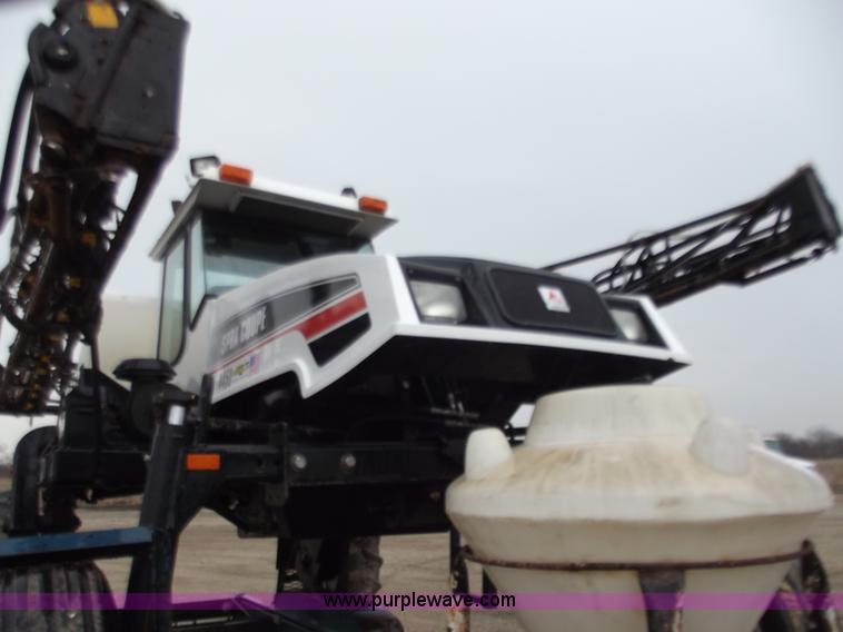 image for item B6272 2005 AGCO Spra-Coupe 4450 with trailer