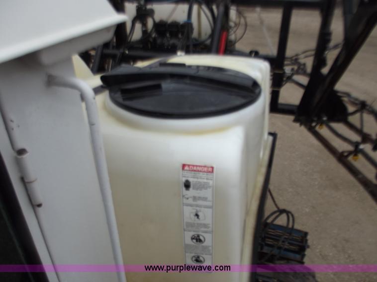 image for item B6272 2005 AGCO Spra-Coupe 4450 with trailer