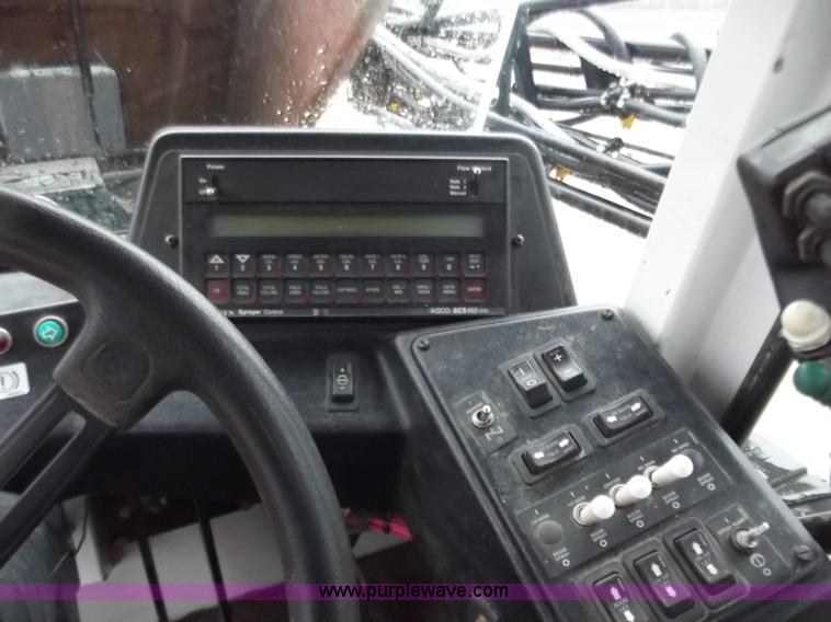 image for item B6272 2005 AGCO Spra-Coupe 4450 with trailer