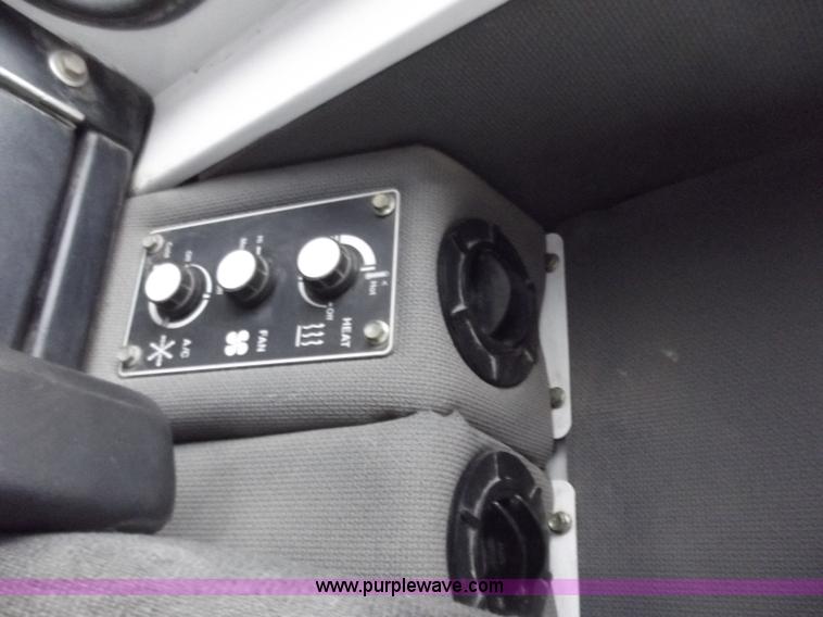 image for item B6272 2005 AGCO Spra-Coupe 4450 with trailer