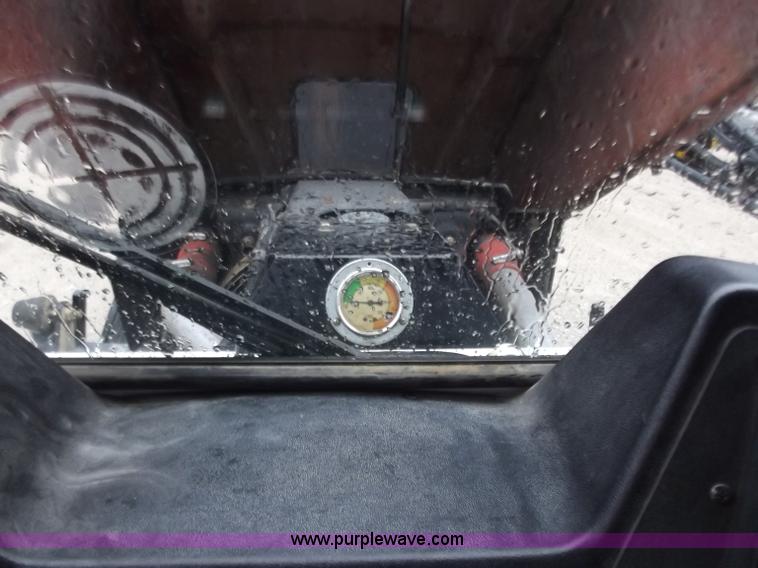 image for item B6272 2005 AGCO Spra-Coupe 4450 with trailer