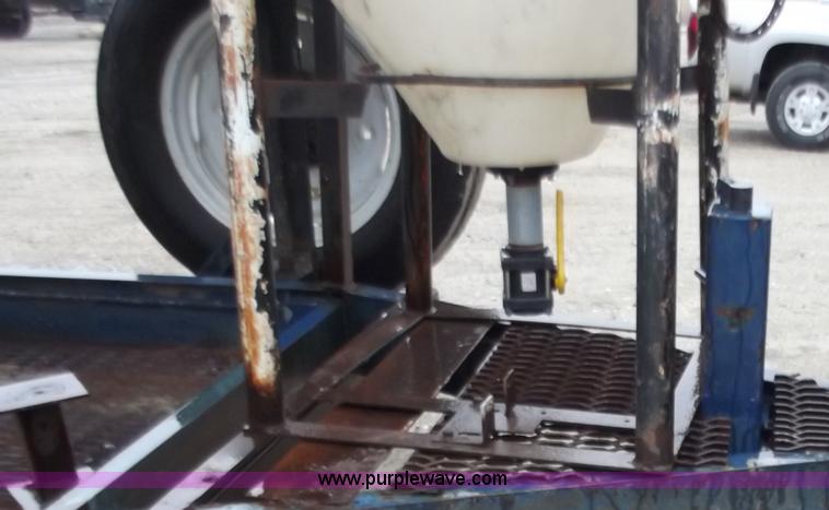 image for item B6272 2005 AGCO Spra-Coupe 4450 with trailer