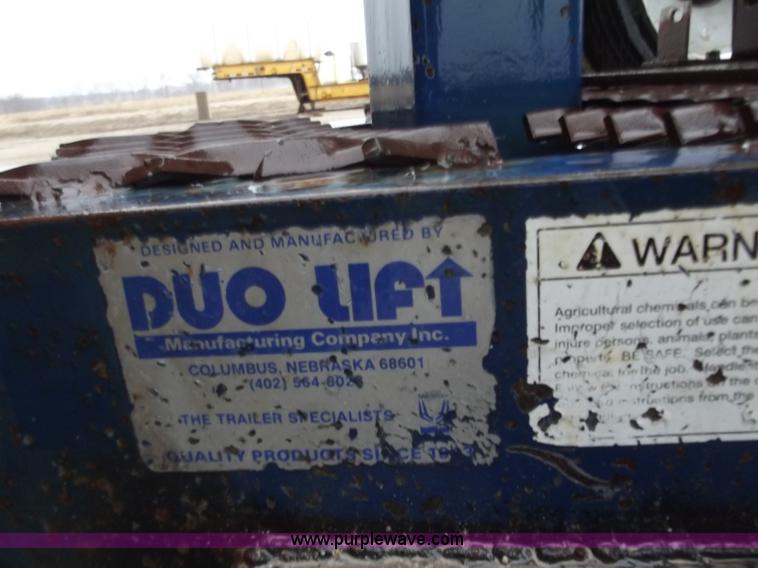 image for item B6272 2005 AGCO Spra-Coupe 4450 with trailer