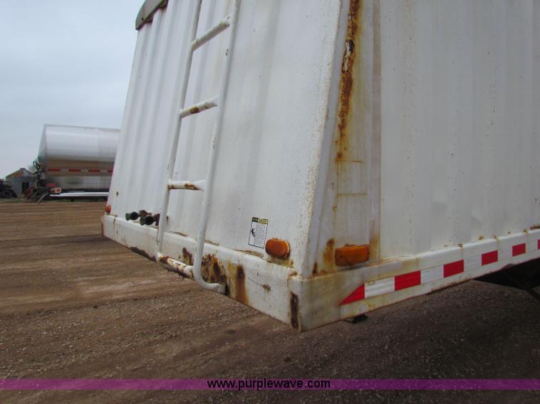image for item B7139 2001 Jet 40' double hopper grain trailer