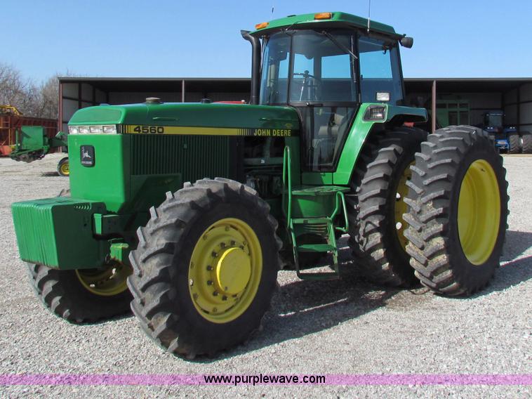 image for item B7142 1992 John Deere 4560 MFWD tractor
