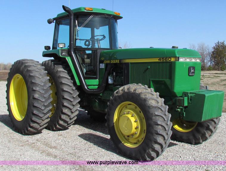 image for item B7142 1992 John Deere 4560 MFWD tractor