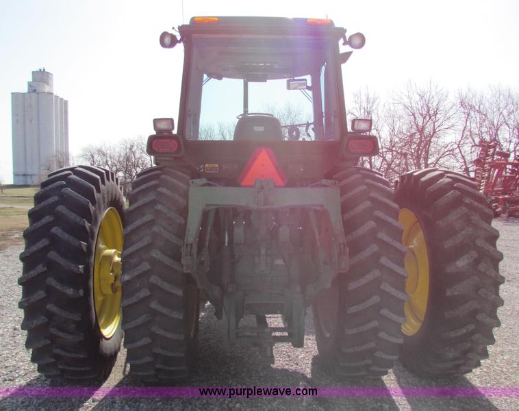 image for item B7142 1992 John Deere 4560 MFWD tractor