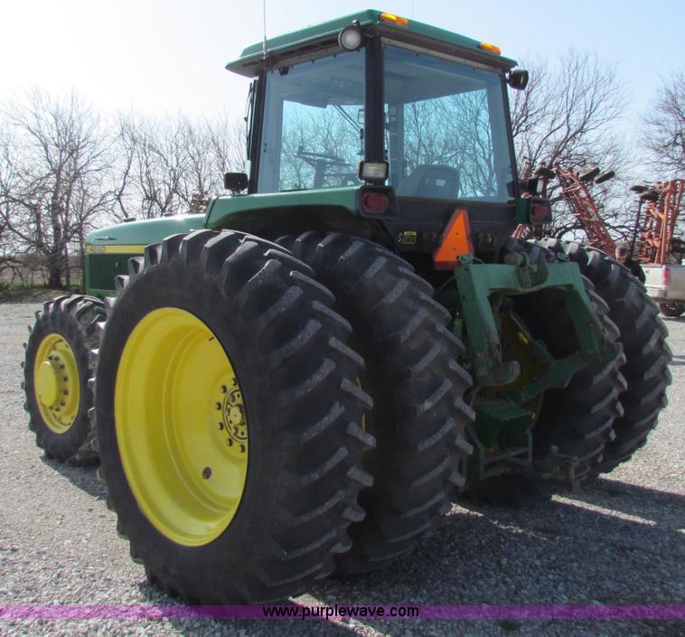 image for item B7142 1992 John Deere 4560 MFWD tractor