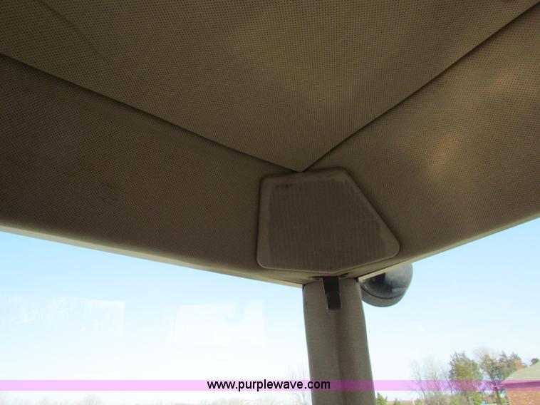 image for item B7142 1992 John Deere 4560 MFWD tractor