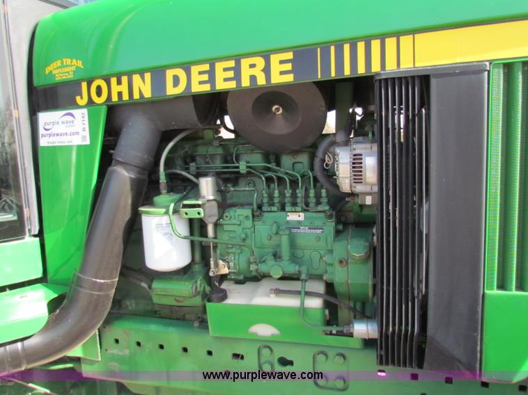 image for item B7142 1992 John Deere 4560 MFWD tractor