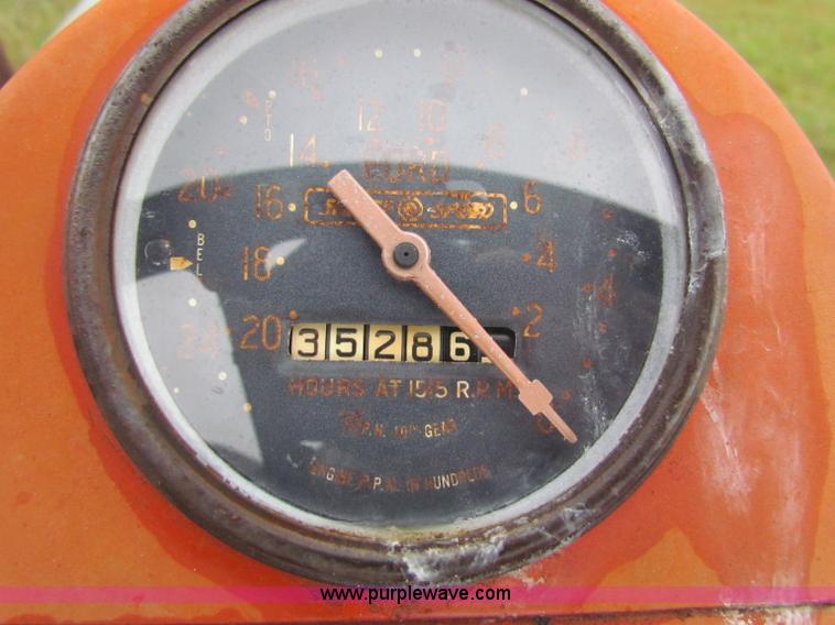 image for item B7173 Ford 801 tractor