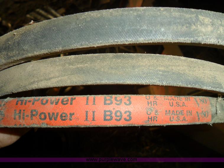 image for item B9012 Assorted Gleaner combine parts