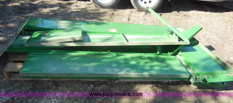 image for item C4020 Bin extensions for John Deere 9650 Walker combine