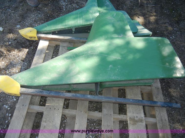 image for item C4022 (2) combine snouts